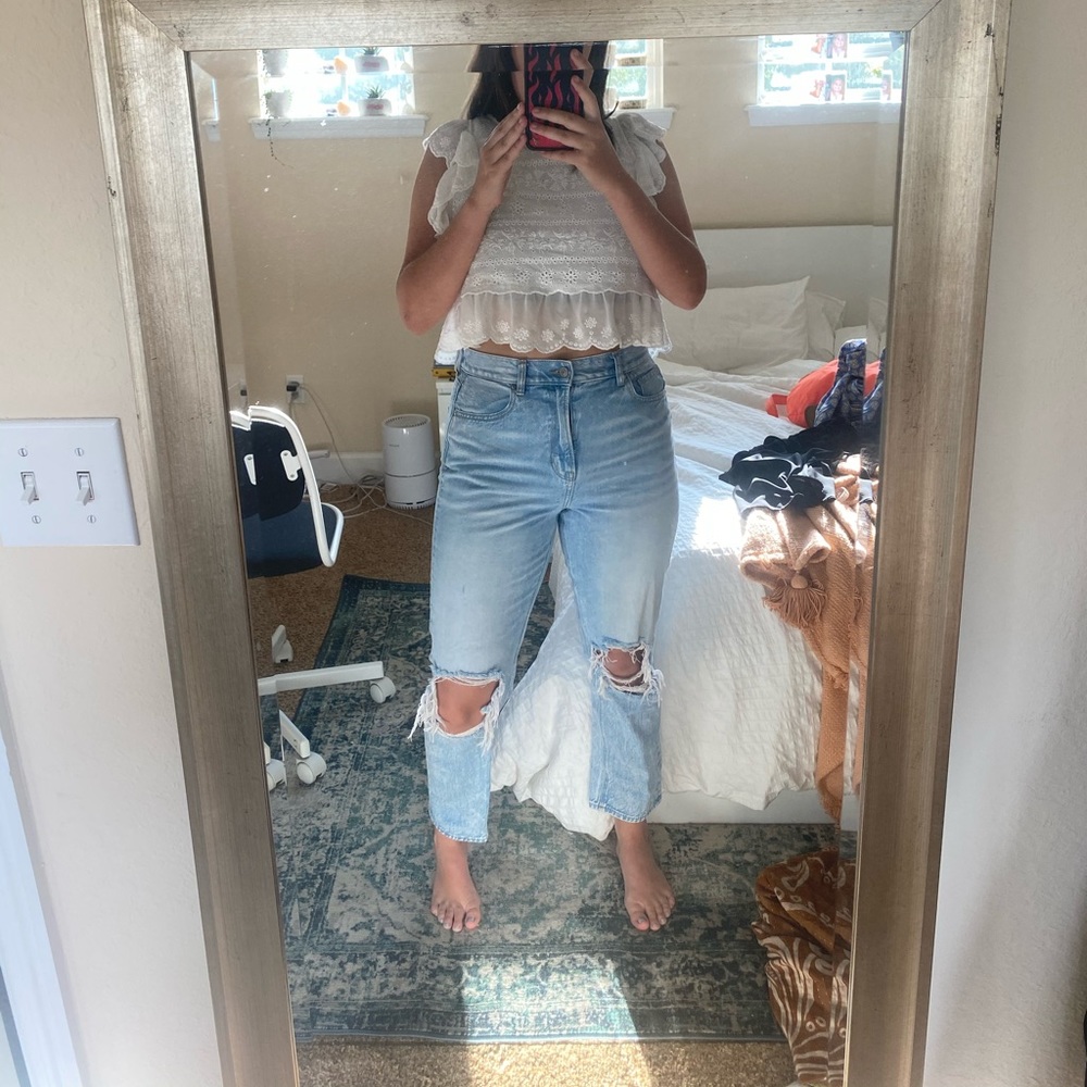 American Eagle High Waisted Acid Wash Mom Jeans
